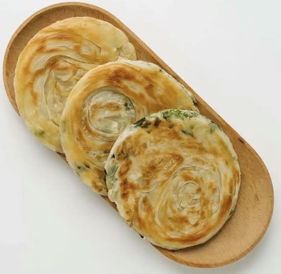 10. Scallion Pancake / 蔥油餅